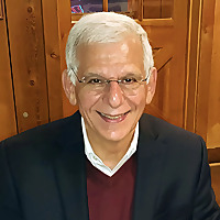 PODCAST COMMERCIAL RELOCATION HAPPY HOUR