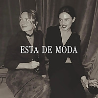 Está de Moda
