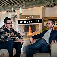 Au coin du feu : Les Coulisses des Agents Immobilier de Luxe